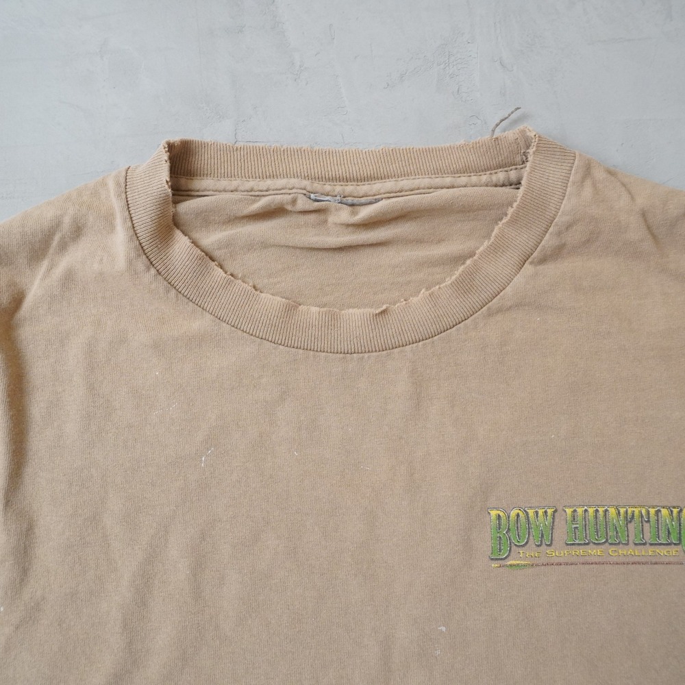 Vintage Deer Bow Hunting Long Sleeve T-Shirt Tan XL Faded Distressed - Picture 3 of 8